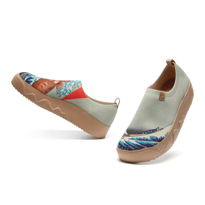 The Great Wave and the Cat Men