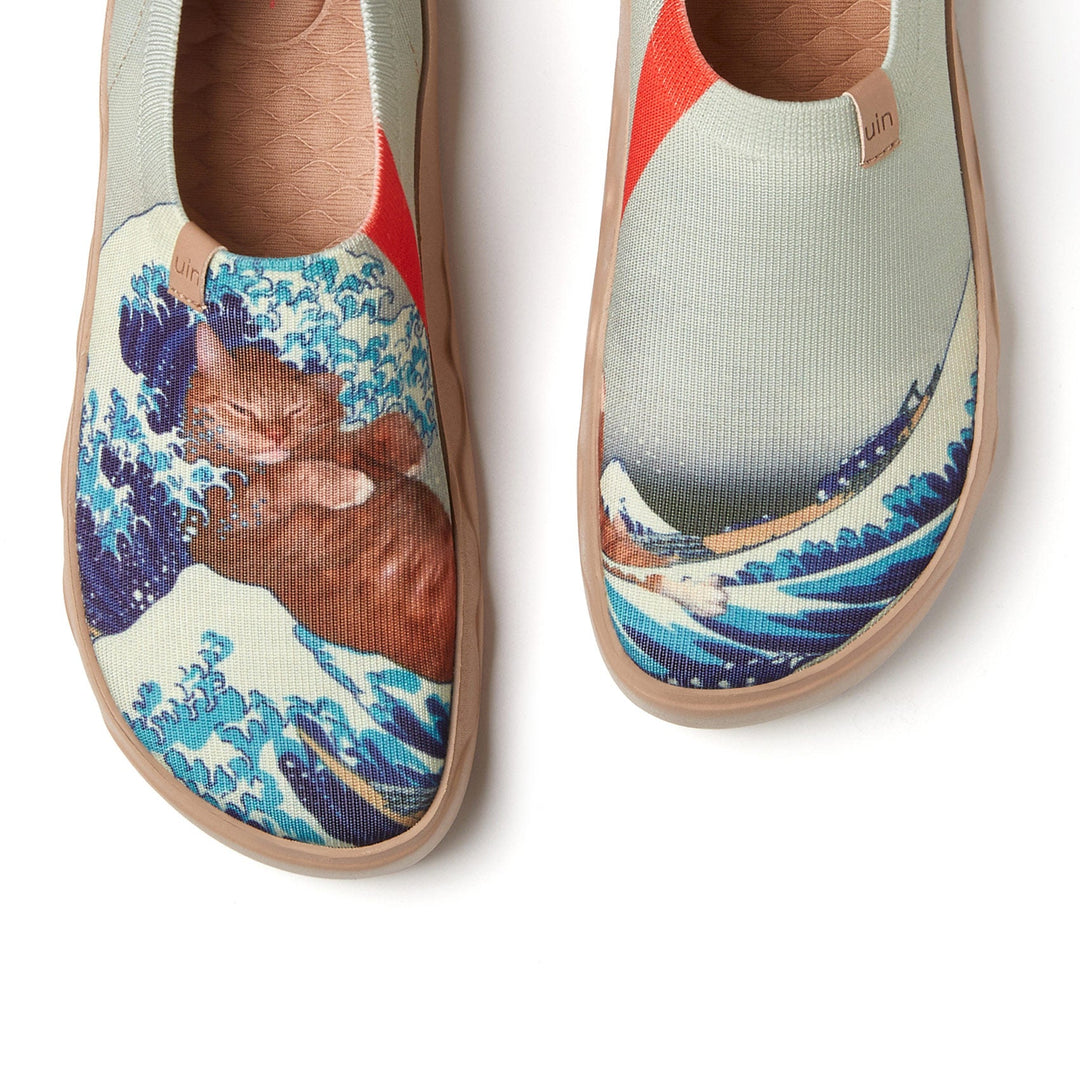 The Great Wave and the Cat Men