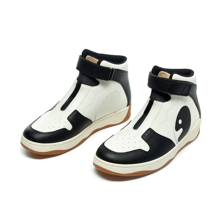 Black-White Light Men