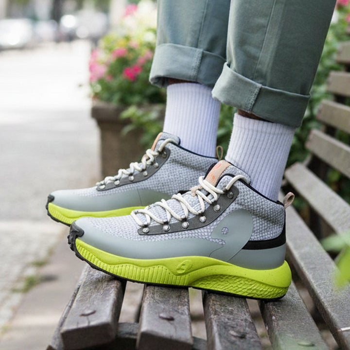 Limestone Yellow-Green Men