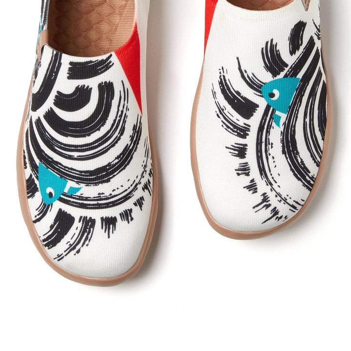 Blue Fish Breaking Waves Toledo A1 Women