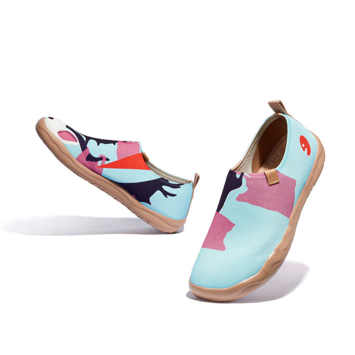 The Reindeer Stare Toledo I Women