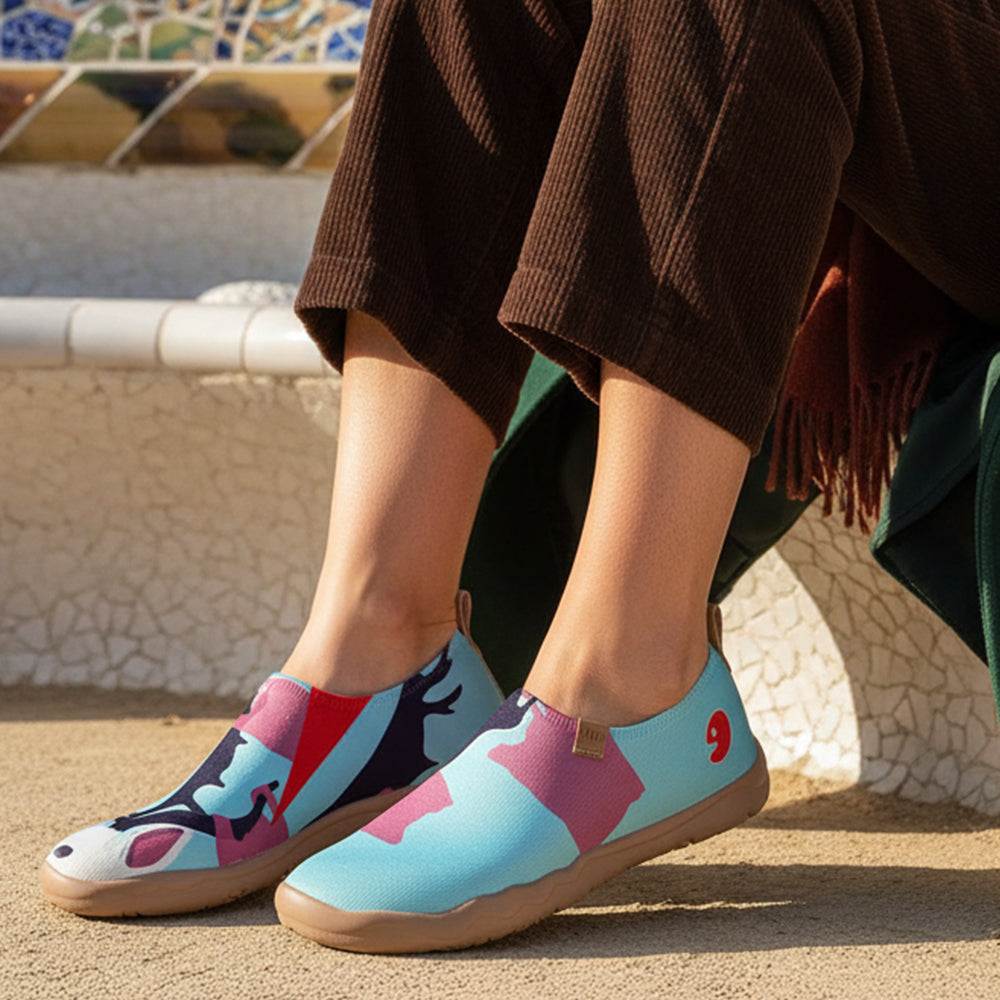 The Reindeer Stare Toledo I Women