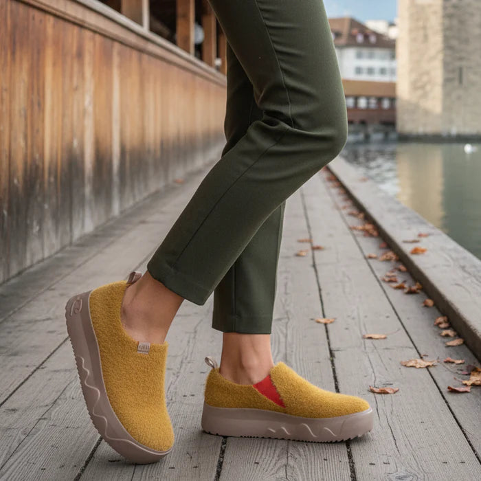 Curry Toledo IX Women