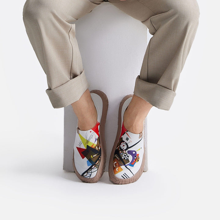 UIN Footwear Men Vassily Kandinsky Auf Weiss II Toledo IV Men Canvas loafers