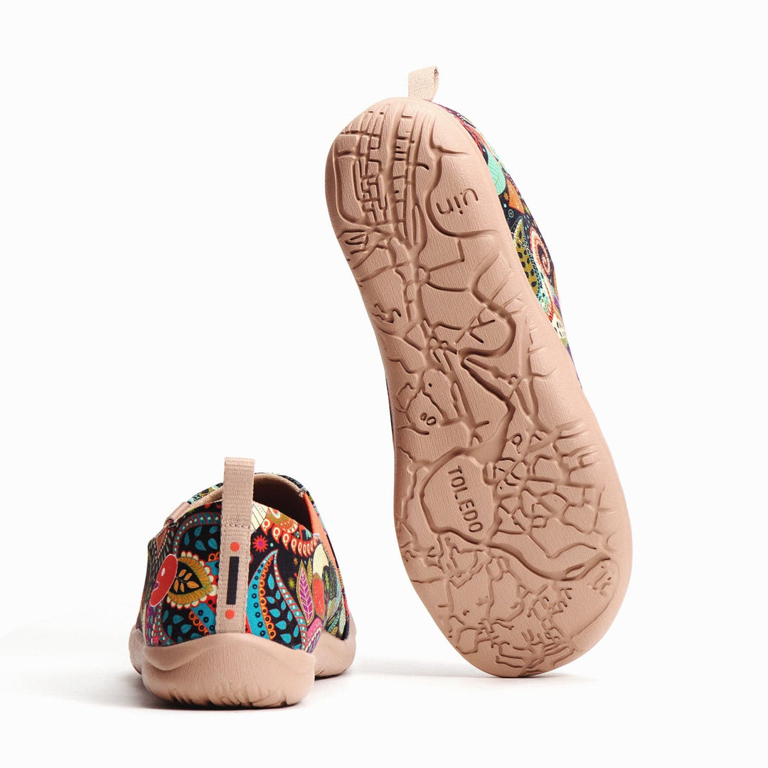 UIN Women's Art Painted Travel Shoes Slip On Canvas Casual Loafers ...