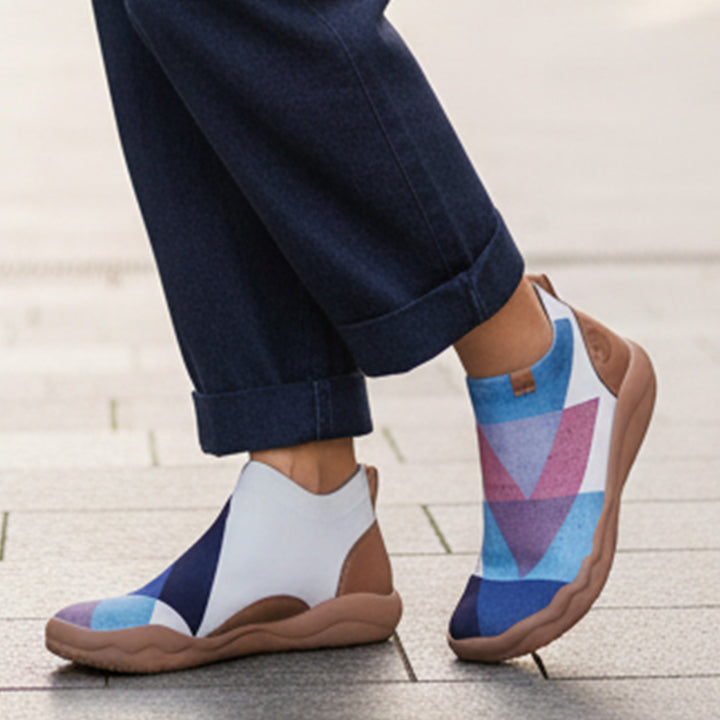 Bare Triangle Madrid Women