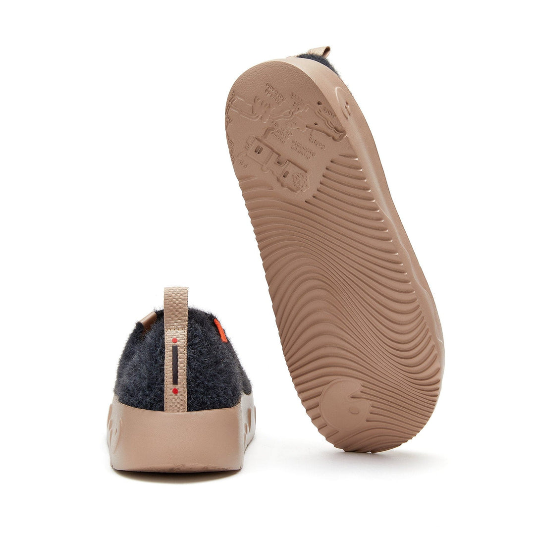 Bouncing Black Toledo IX Women