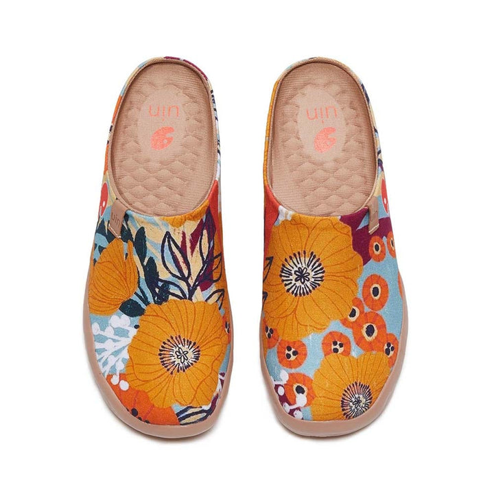 UIN Footwear Women Marigolds Malaga Slipper Canvas loafers